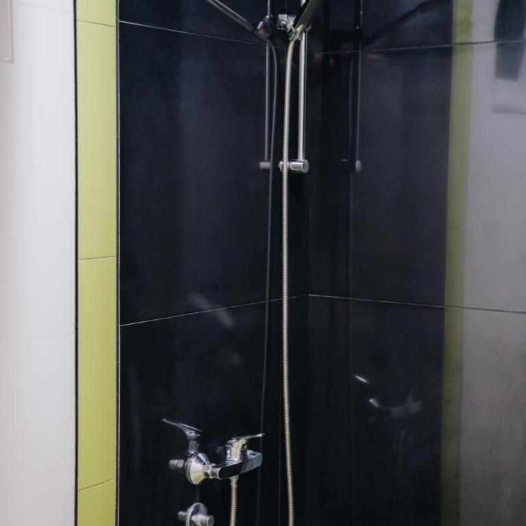 Apartments Luka - Double Room - 11