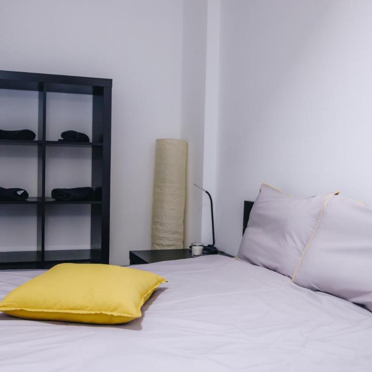 Apartments Luka - Double Room - 9