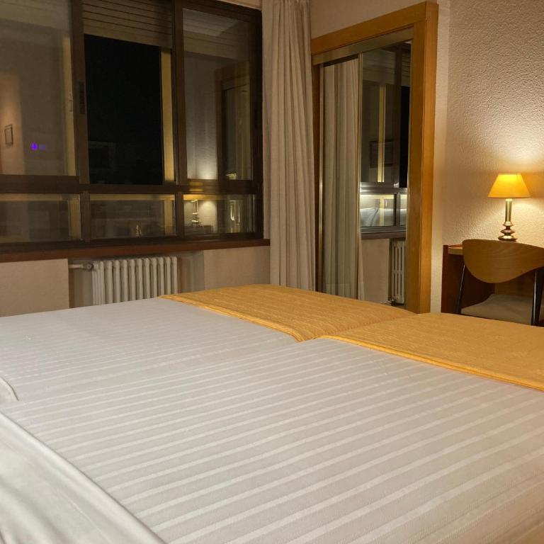 Hotel Condal - Habitación Doble - 2 camas - 2