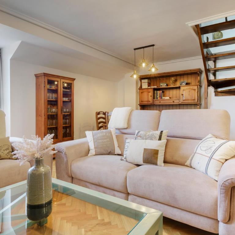 Alojamiento Mundarrey Bïescas - Maisonette-Apartment - 4