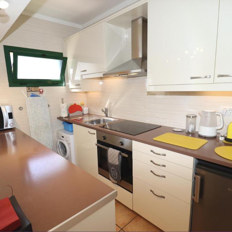 Playa Park - One-Bedroom Apartment - 8