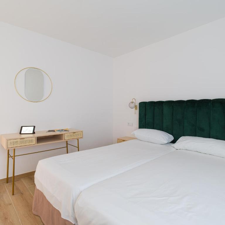 HomeForGuest Moderno Apartamento con piscina en Corralejo - Apartment - 12