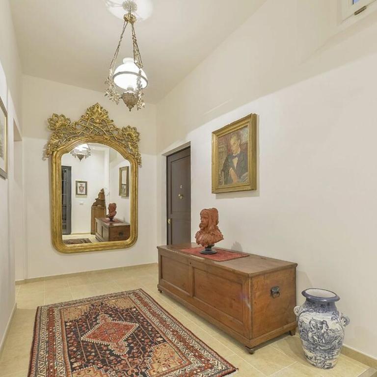 Palazzo Anselmi by Halldis - Apartment 2 - 44