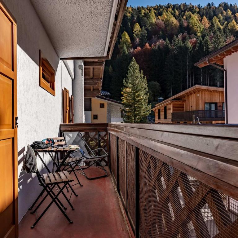 Hotel Italo - Camera Matrimoniale con Balcone - 14
