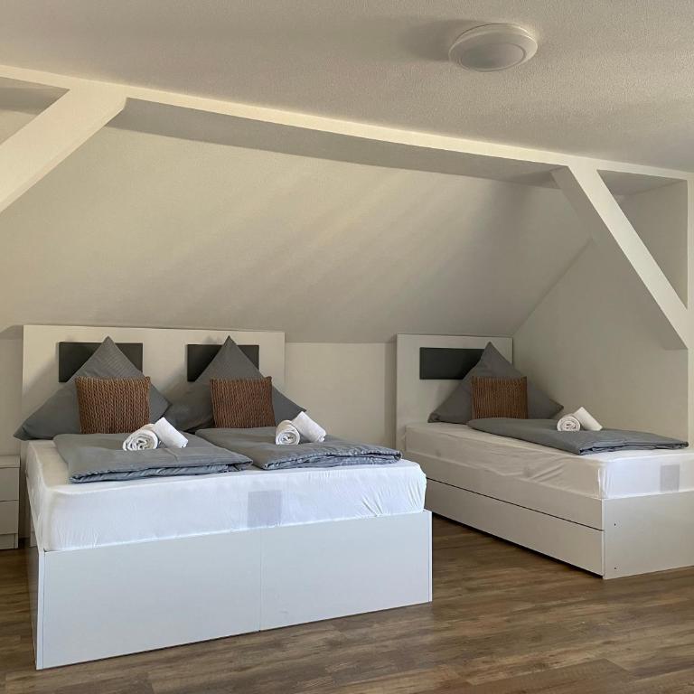 my Hostel Füssen - Großes Doppel-/Zweibettzimmer - 7