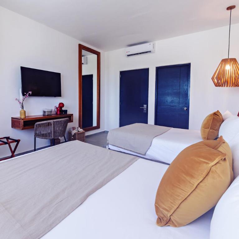 Balkon Boutique Hotel - Superior Double Room with Two Double Beds - 4