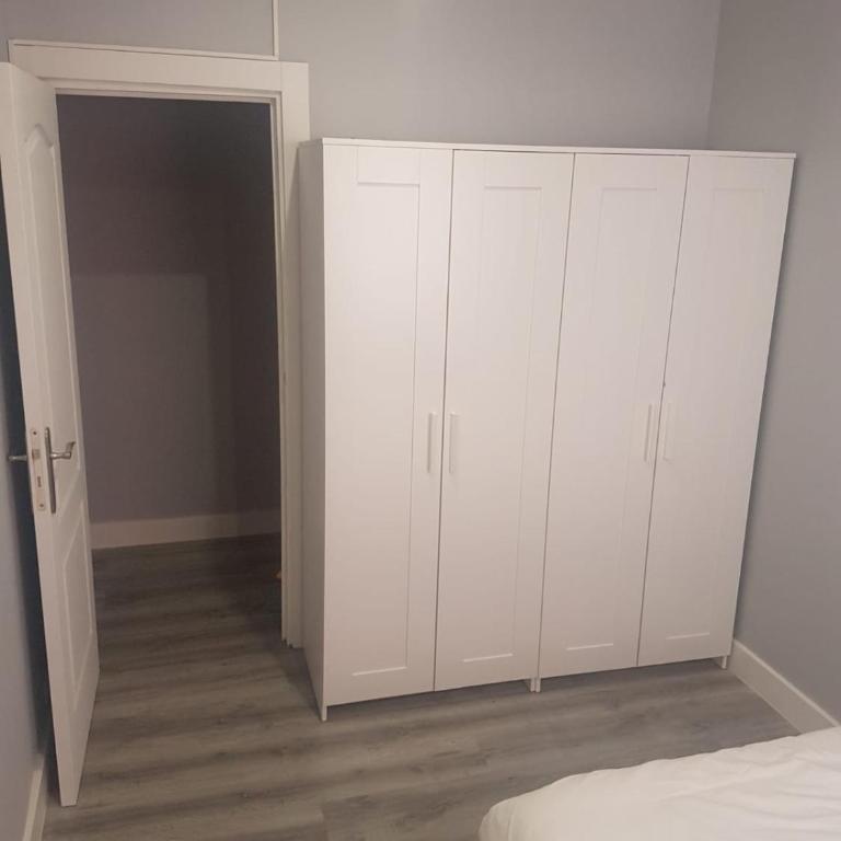 Bilbao Cozy Apartment with free Wifi - Two-Bedroom Apartment - 8