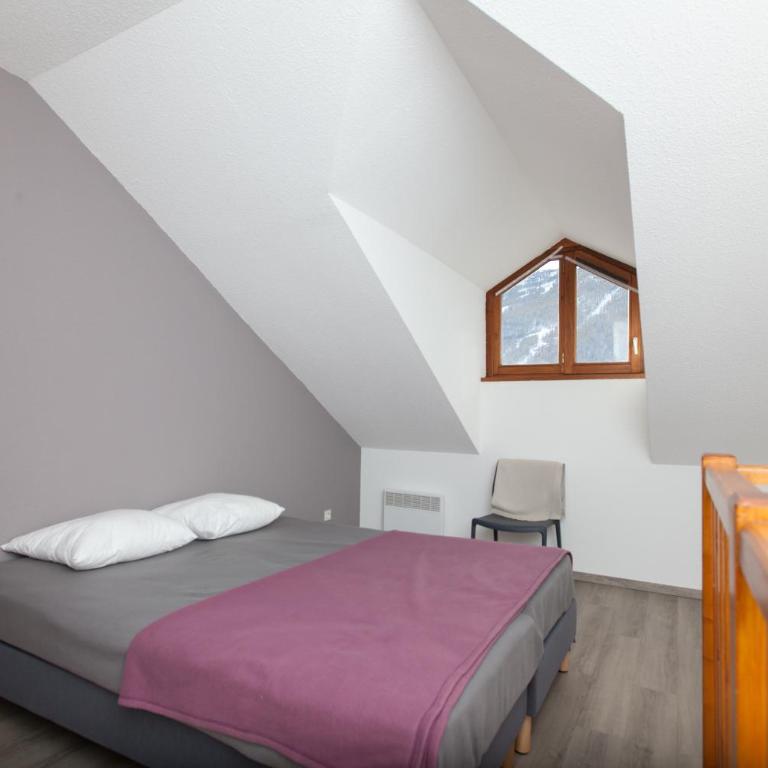 Chalets Jardin Alpin by Mountain Collection Immobilier - Appartement avec Vue sur la Montagne - 12