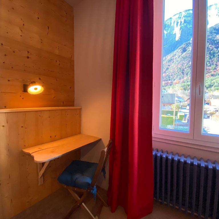 hôtel oberland - Chambre Lits Jumeaux Supérieure - 3