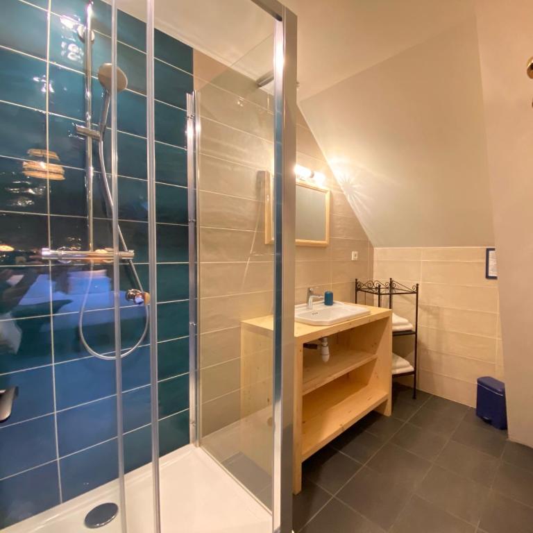 hôtel oberland - Chambre Double Supérieure - 5