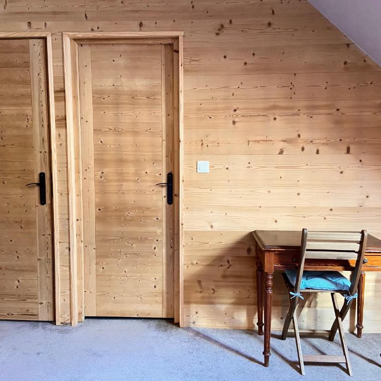 hôtel oberland - Chambre Double Supérieure - 16