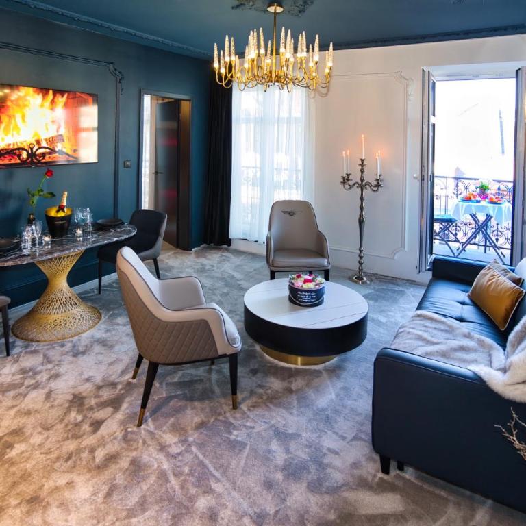 LIFE VOYAGE & SPA - Strasbourg's City Center Luxury Experience - Suite Deluxe - Private Sauna & 'Whirpool Bath' with Balcony - 14