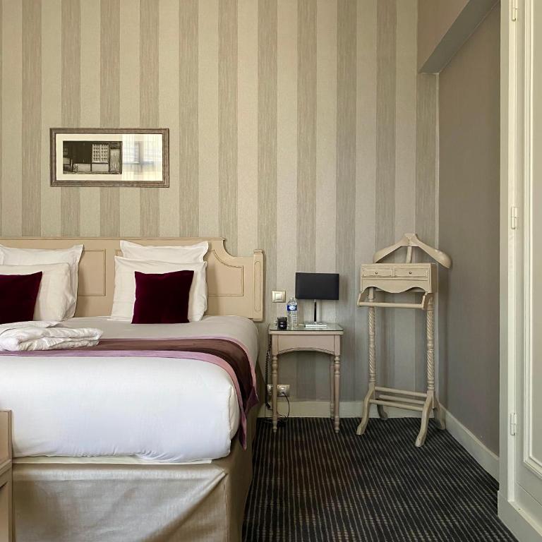 Hôtel Concordia Le Mans Centre Gare - Chambre Double Prestige - 13