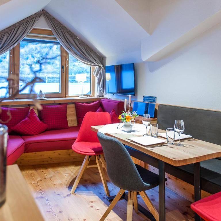 Arlsuites - Apartment mit 2 Schlafzimmern und Balkon - 5