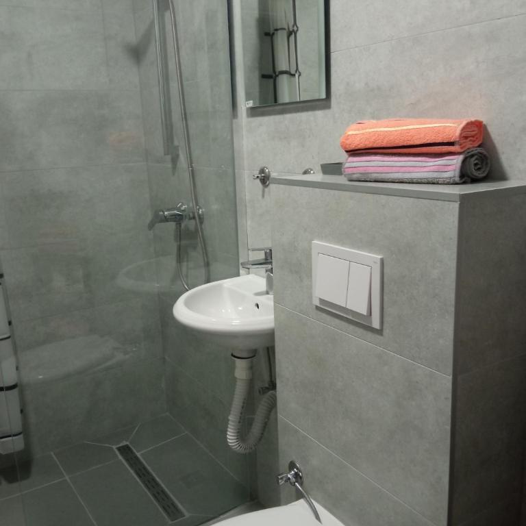 Mercy Deluxapartment - Apartman sa 2 Spavaće Sobe - 14