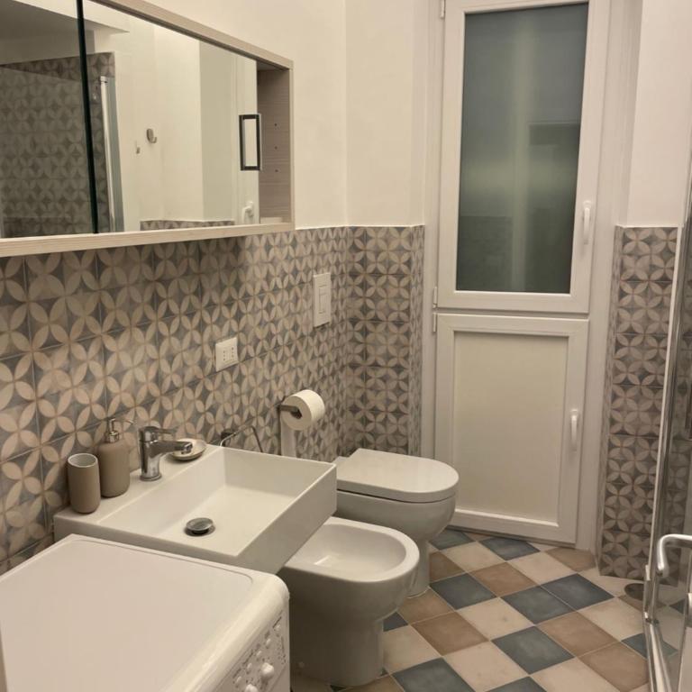 Casa Luciano al San Carlo - Appartamento con 2 Camere da Letto - 20