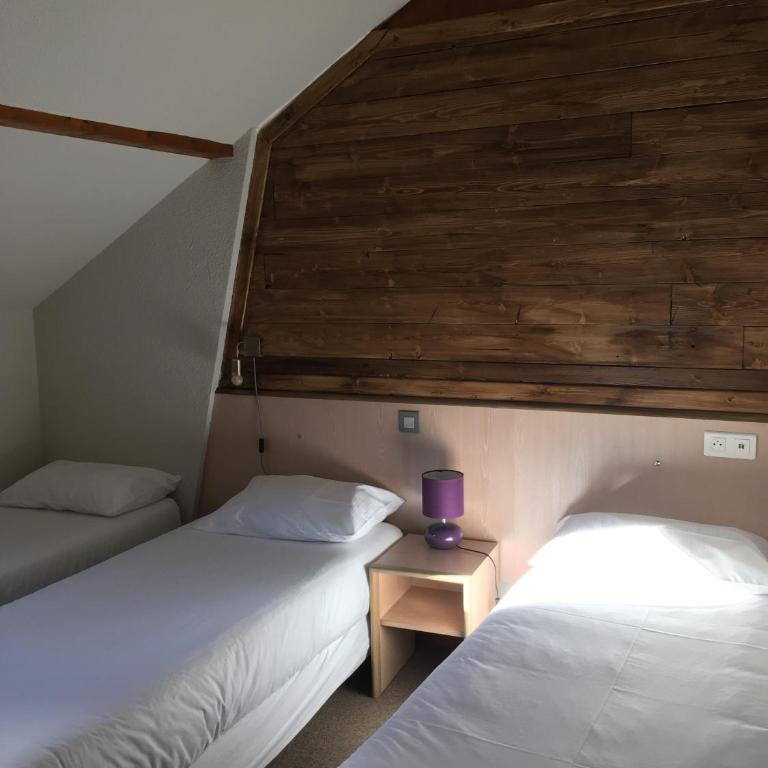 Hôtel Le Savoie - Chambre Triple - 1