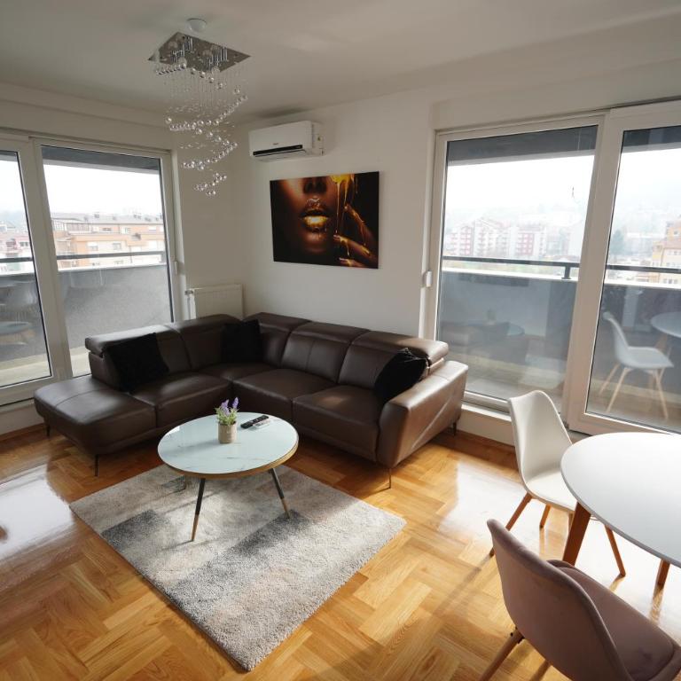 Apartman Venecija - Apartman sa 3 Spavaće Sobe - 1