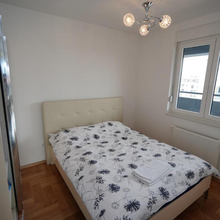 Apartman Venecija - Apartman sa 3 Spavaće Sobe - 9
