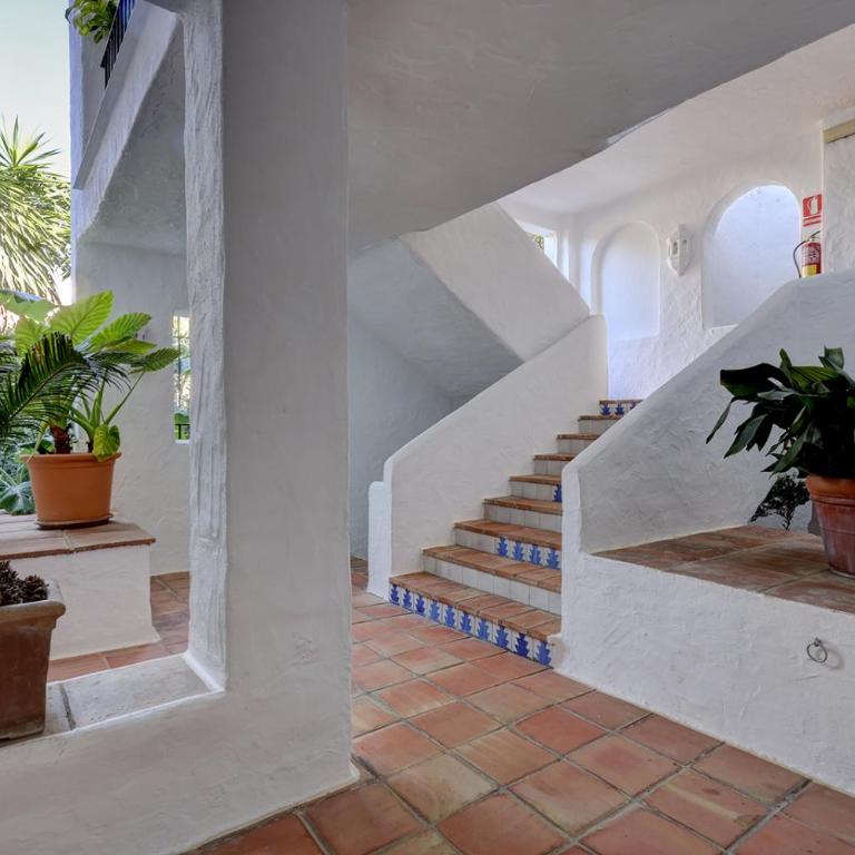 Luxurious apartment in Puente Romano, Marbella (Golden Mile) - Apartamento de 2 dormitorios - 37