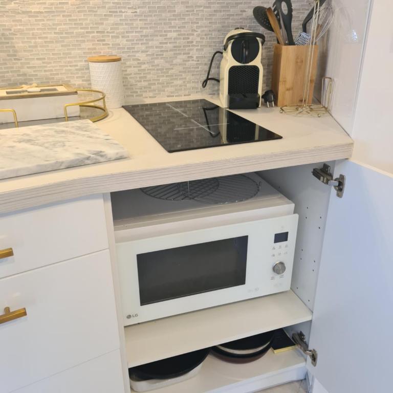 Studio villa château Currault - Appartement 1 Chambre - 8
