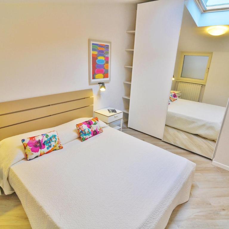 Aromi Piccolo Hotel - Appartamento con 1 Camera da Letto - Attico - Edificio Separato - 3