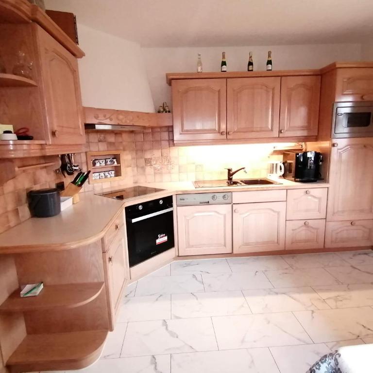 Apartmenthaus PARADISE - Three-Bedroom House - 12