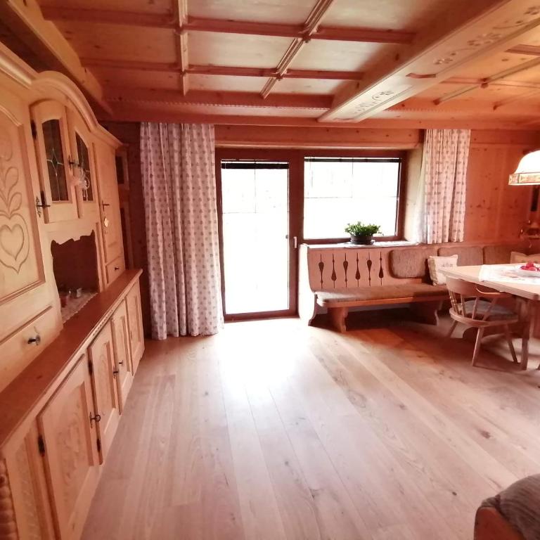 Apartmenthaus PARADISE - Three-Bedroom House - 16