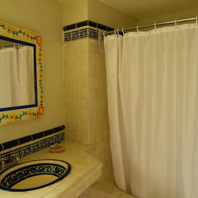 Hotel Ana Catalina and Suites - Habitación Doble - 2 camas dobles - 6