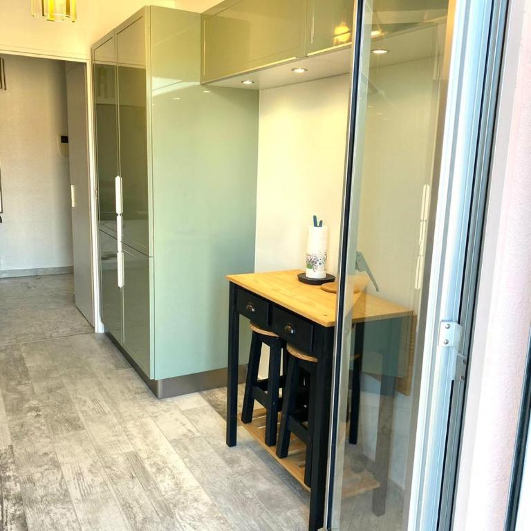 TRIANGLE D'OR 55m2 en bord de plage - Apartment mit 1 Schlafzimmer - 14
