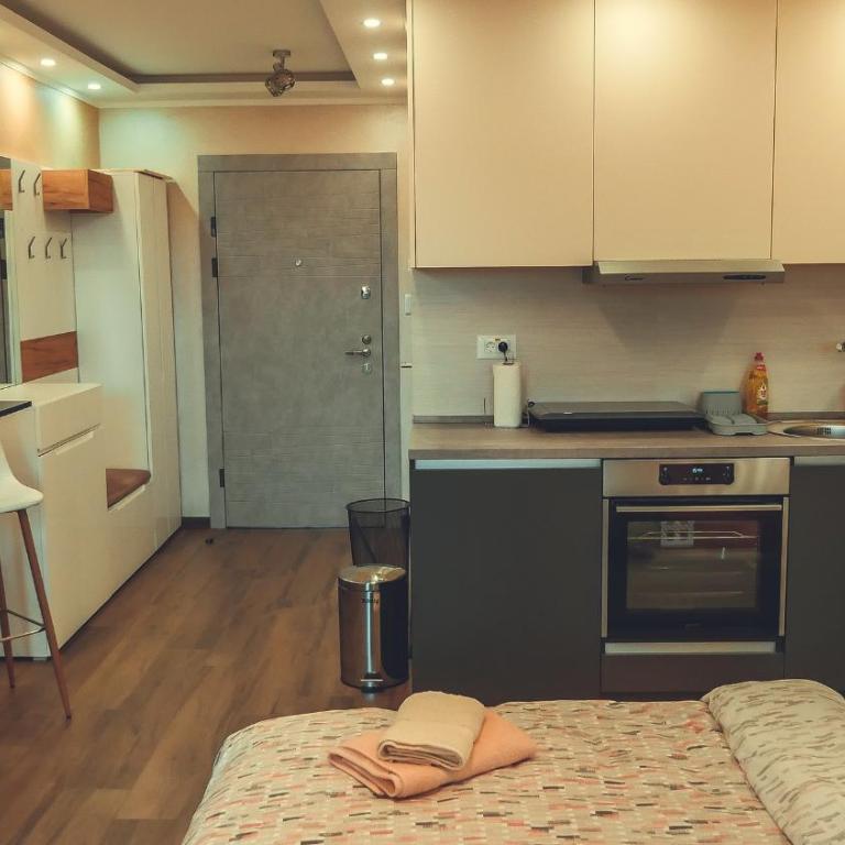 JACUZZI RELAX APARTMENT - One-Bedroom Apartment - 20