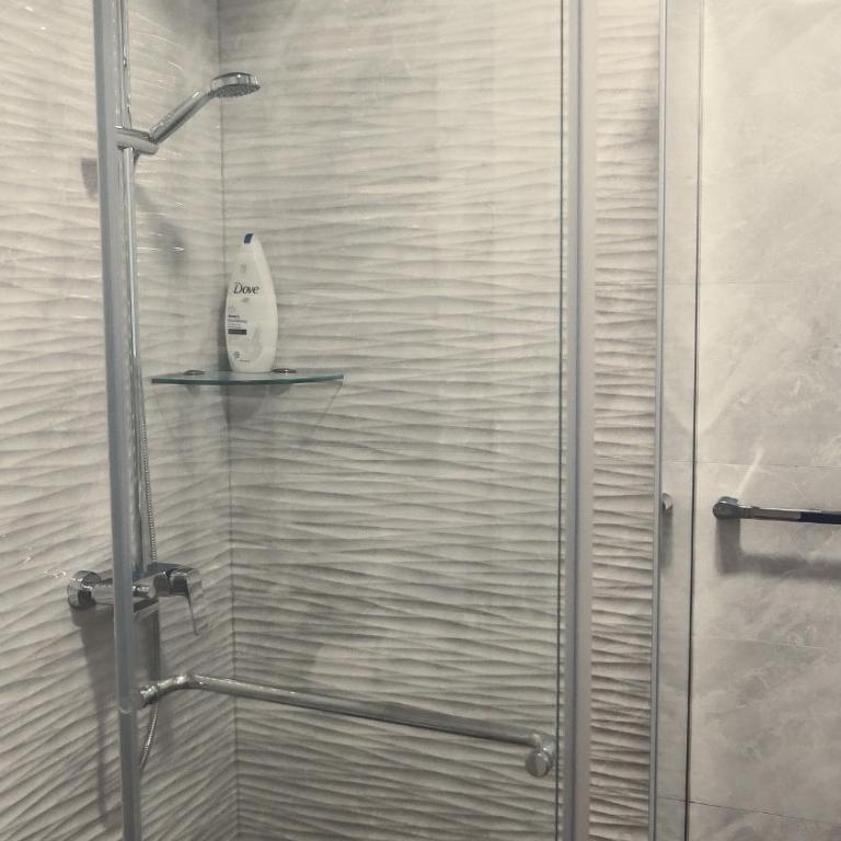 JACUZZI RELAX APARTMENT - One-Bedroom Apartment - 3