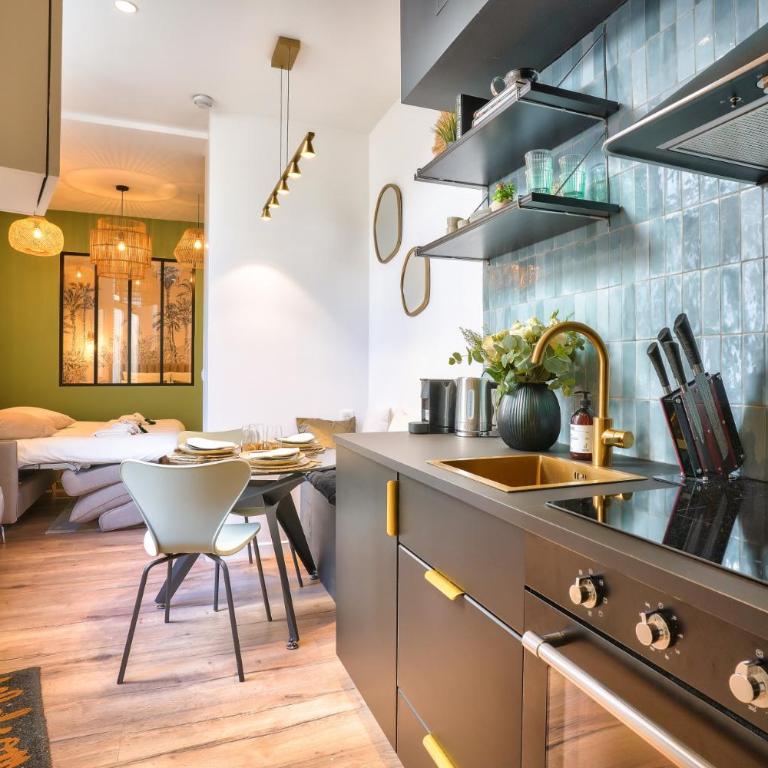 NEW Eiffel Tour ! Splendid Apartments in the Heart of Paris - Appartement 1 Chambre - 18
