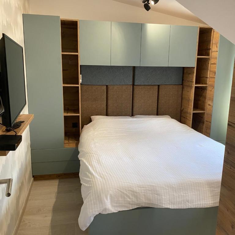 KopLux Milmari Spa - One-Bedroom Apartment - 9