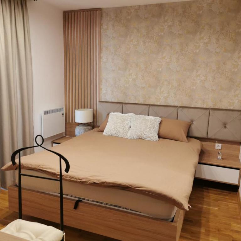 Apartment Ornament Lux - One-Bedroom Apartment - 7