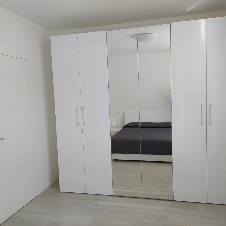 Jesolo Appartamenti F2 - Black and White - Appartamento con 2 Camere da Letto - 11
