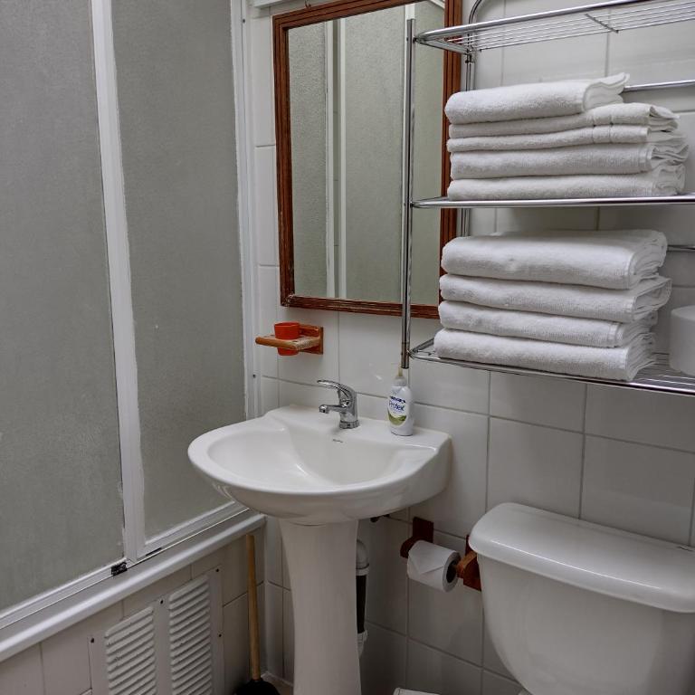 Cabañas Amancay - Two-Bedroom Apartment - 4