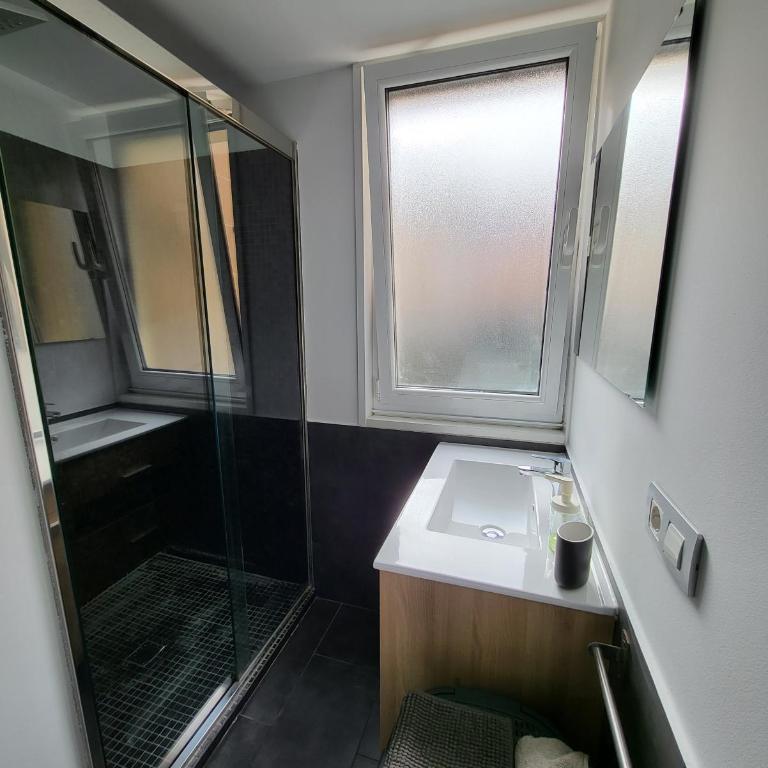 A 50 metros del Paseo Marítimo - Apartamento - 10