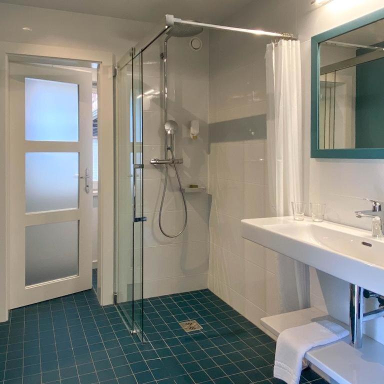 Seehotel Enzian - Doppelzimmer mit Seeblick - 2