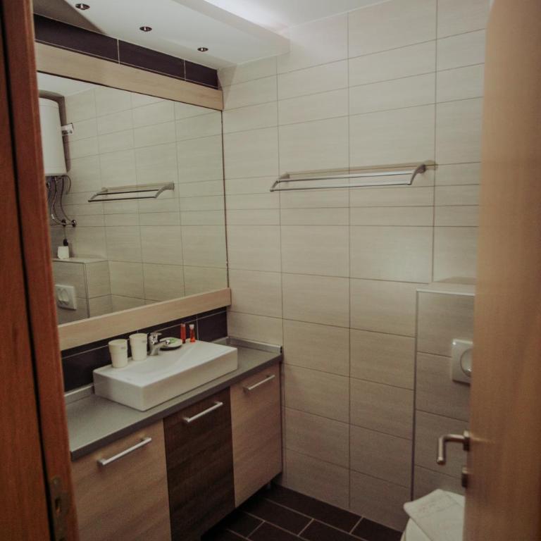 MILMARI CENTRAL Private apartments - One-Bedroom Apartment - 7
