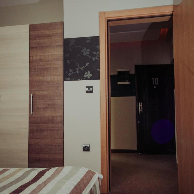 MILMARI CENTRAL Private apartments - Apartment with Mountain View - 11