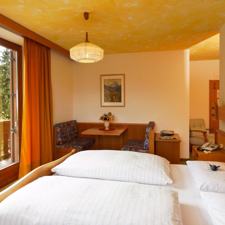 Hotel Genziana - Camera Matrimoniale/Doppia con Letti Singoli - 1