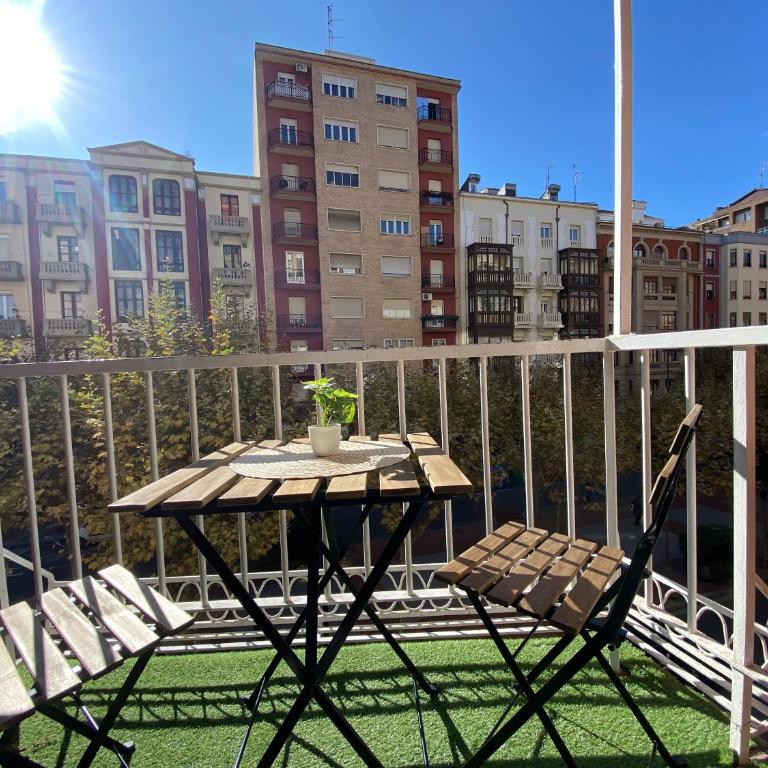 Apartamento con Aire Acondicionado Ayuntamiento Av de La Paz - Apartamento de 2 dormitorios - 21