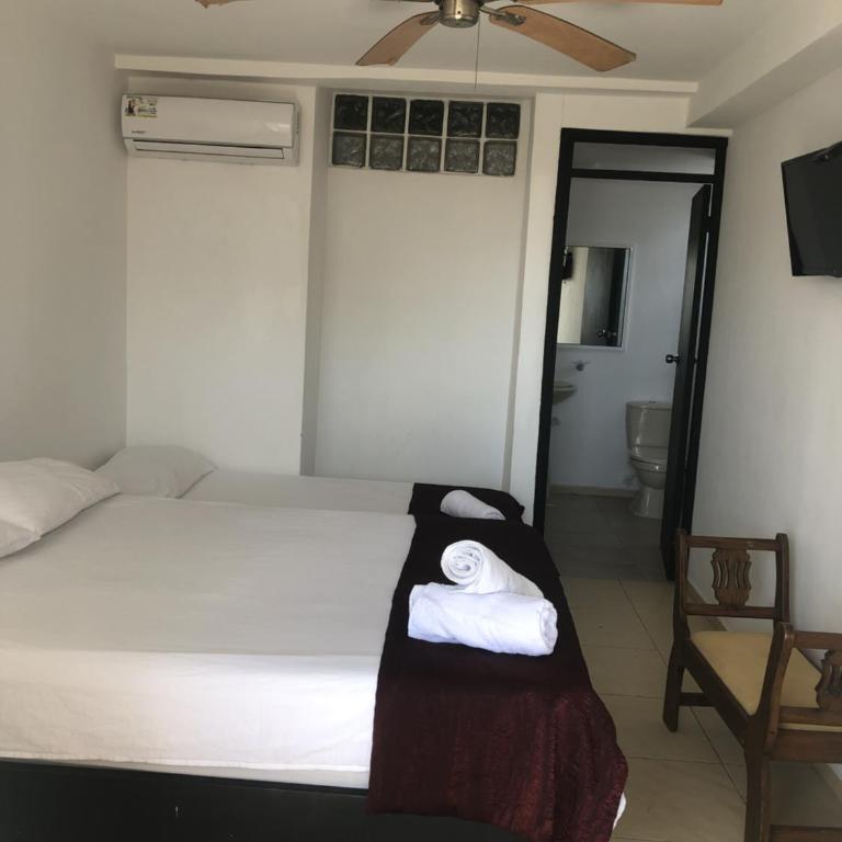 Alojamiento Turístico Verano Azul San Andrés - Habitación Triple - 7