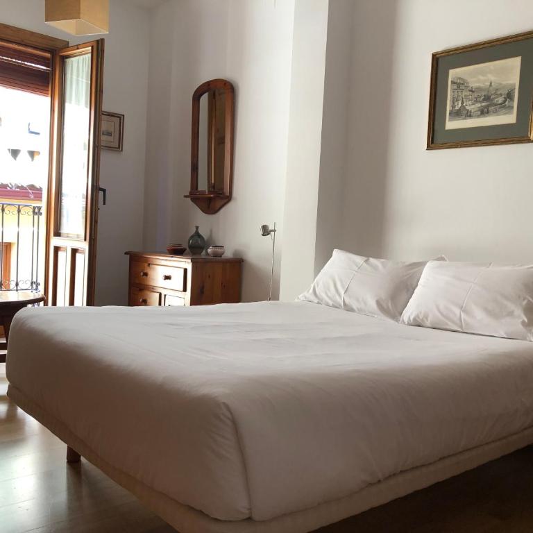 Luminous LOFT in historic centre - Two-Bedroom Apartment - 10