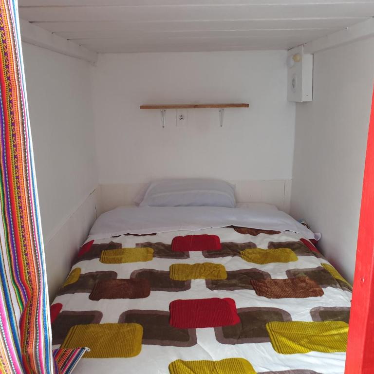 SK Hostal - Cama en habitación compartida mixta de 6 camas - 9