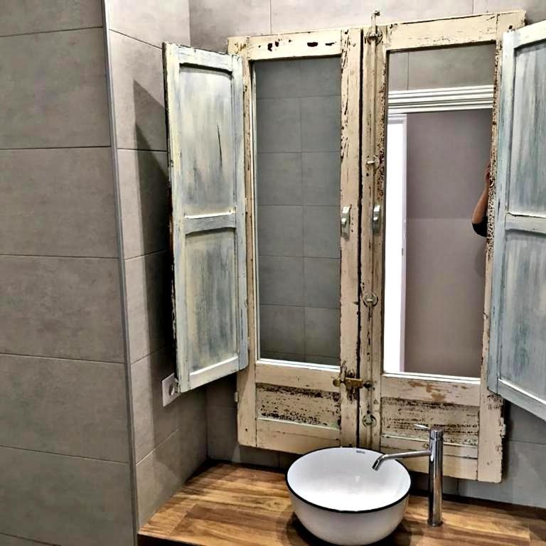 Urban Suites El Postigo - Habitación Doble con baño privado - 13