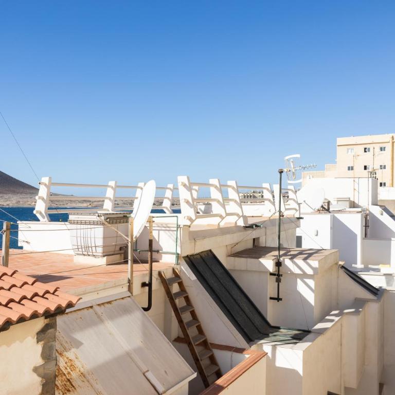 Home2Book Cozy Beachfront Retreat in El Médano - Apartamento de 2 dormitorios - 20