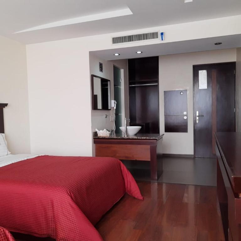 HOTEL MADEIRA - Habitación Doble Deluxe - 1 o 2 camas - 2