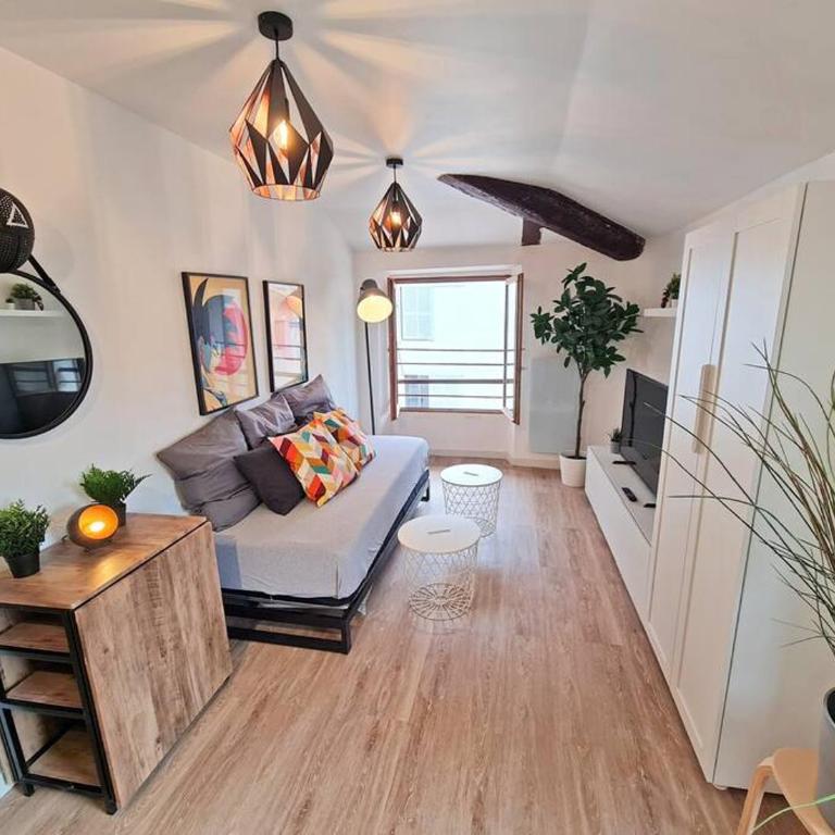 GregBnb - T2 Design 38m2 - Toulon Est - Wifi Fibre - n7 - Appartement 1 Chambre - 14